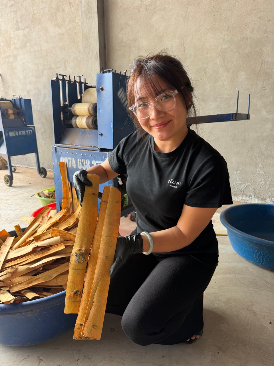 Team member at the plantation